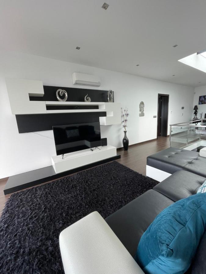 Villa Vivenda Luxuosa Feteiras Esterno foto