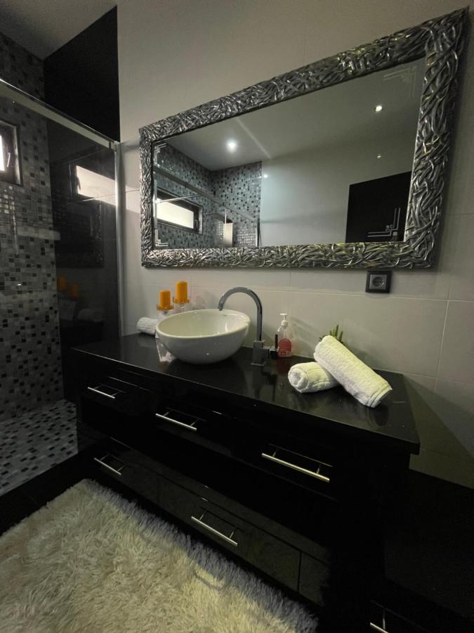 Villa Vivenda Luxuosa Feteiras Esterno foto